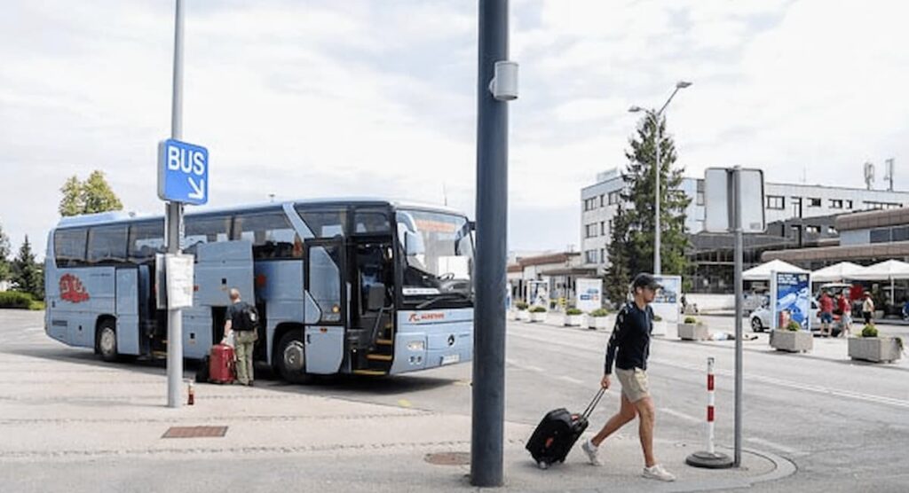 Ljubljana Airport to City Center bus