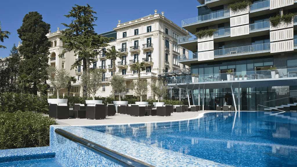 Slovenia luxury stays.