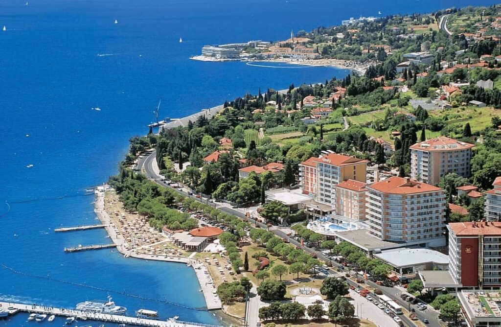 Best coastal towns Slovenia. Stuning view of Portorož coast.