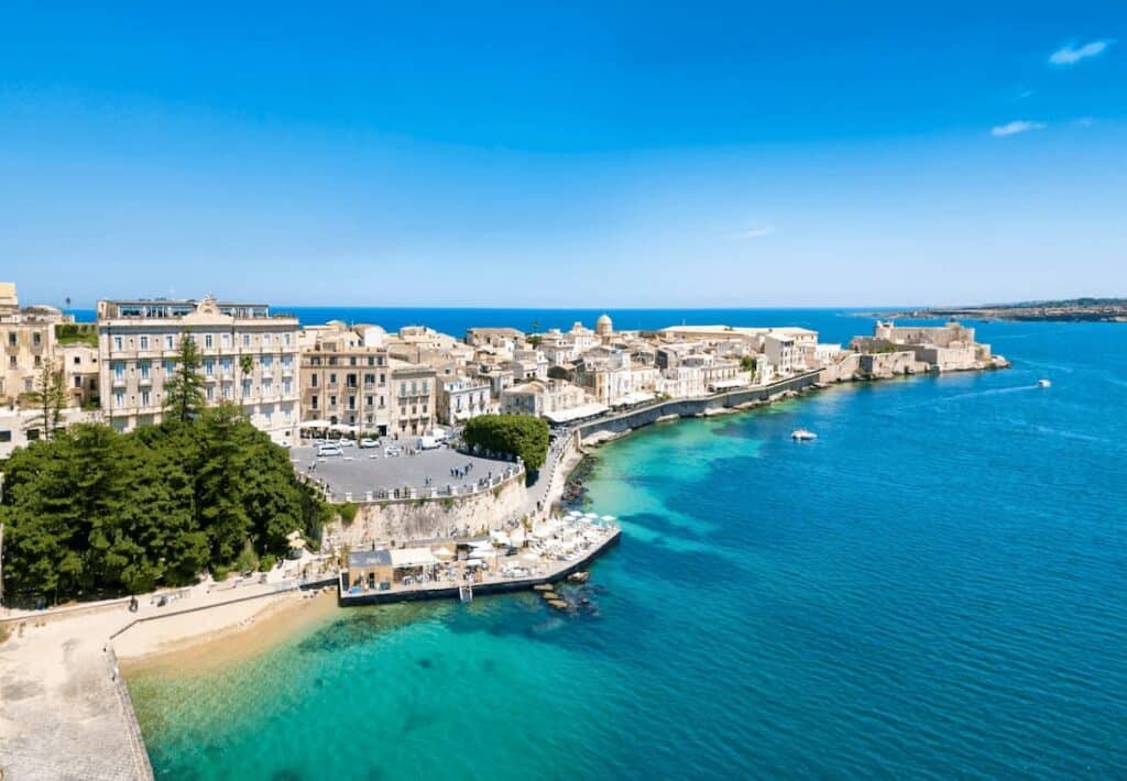 Best luxury hotels in Syracuse. Stunning view of the coast.
