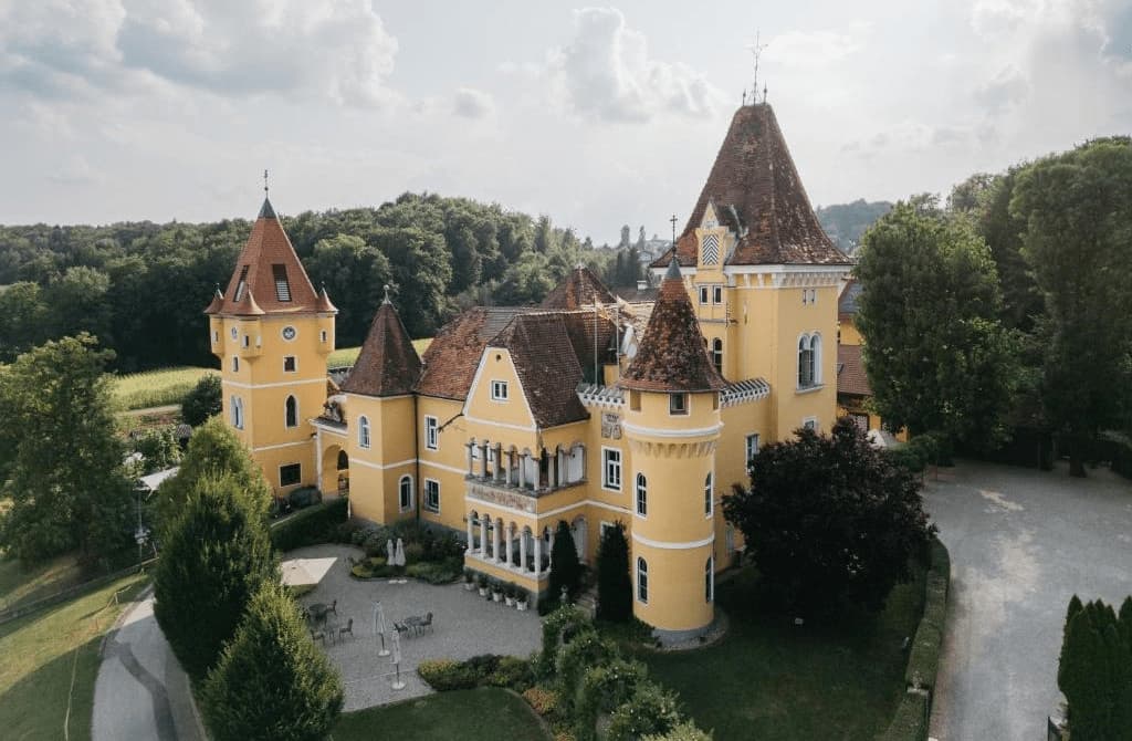 Best Luxury Castle-Hotels in Austria.