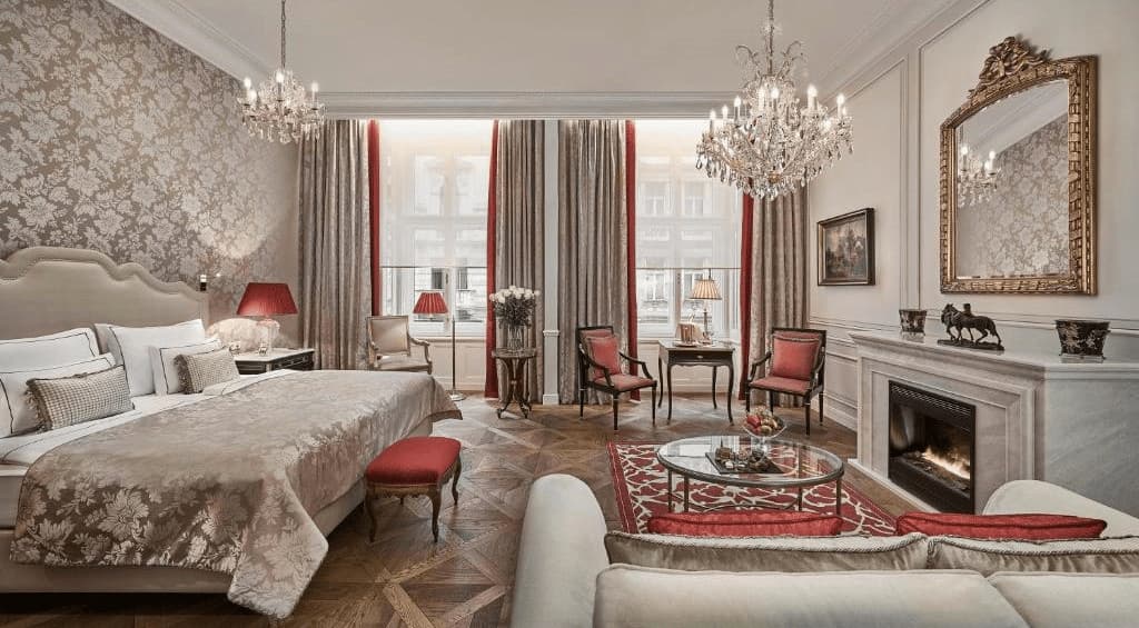 Adults Only Rooftop Spa Suites Vienna Old Town.