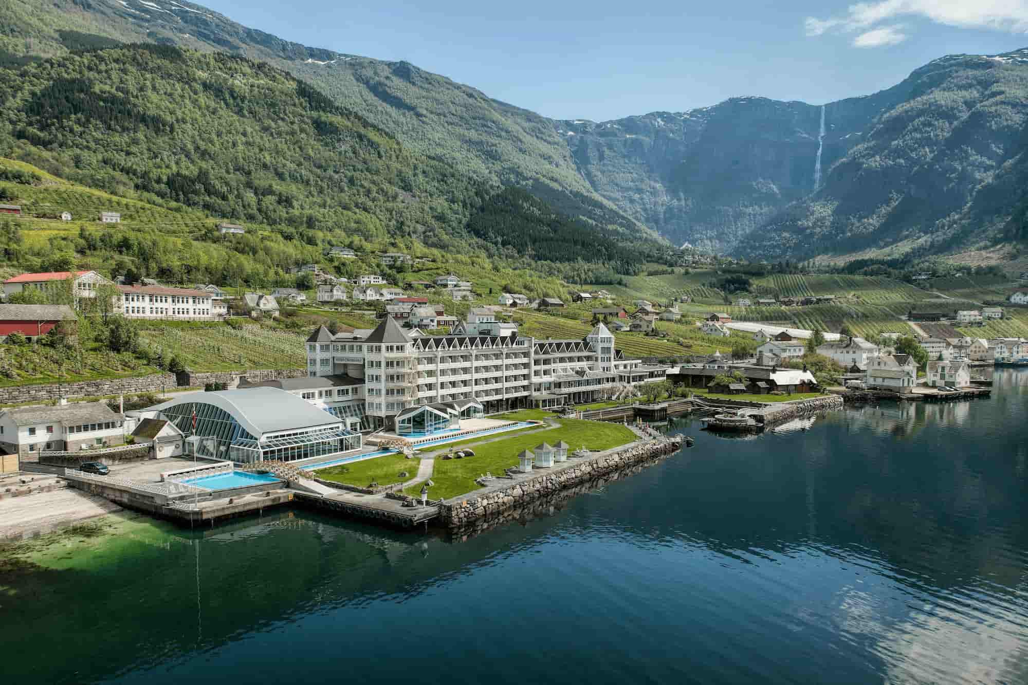 Best Luxury Castle Hotels in Norway 2026: Royal Retreats