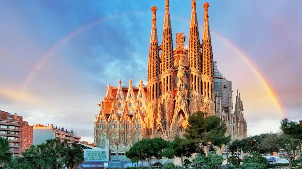The unmistakable spires of Gaudí's Sagrada Família in Barcelona, the absolute most iconic landmark in the country, for the best historic hotels in Spain.