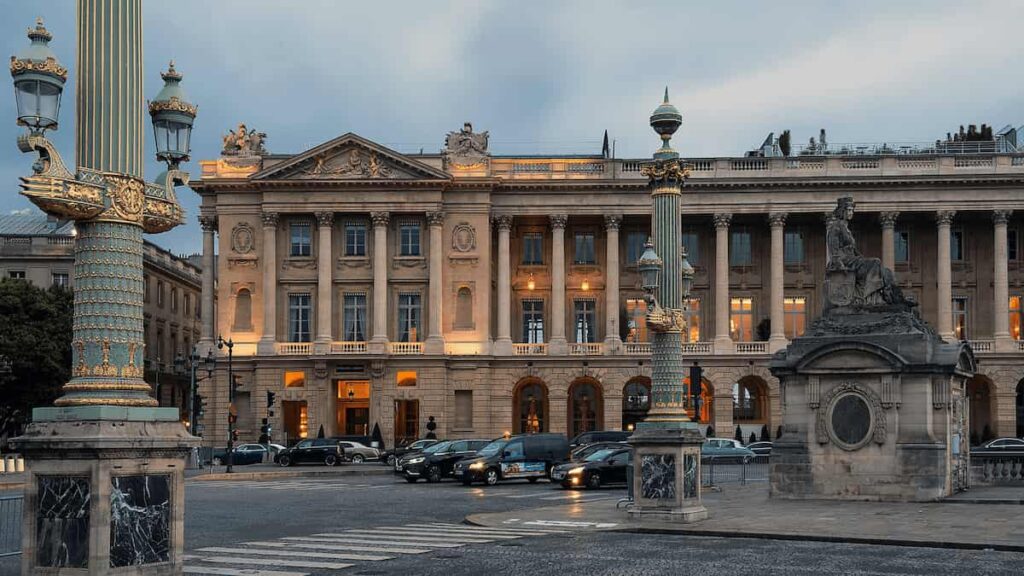 Best hotels in Paris: The neoclassical facade of the Hôtel de Crillon on Place de la Concorde.